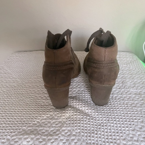 Women's Brown Ankle Boots - Picture 8 of 12